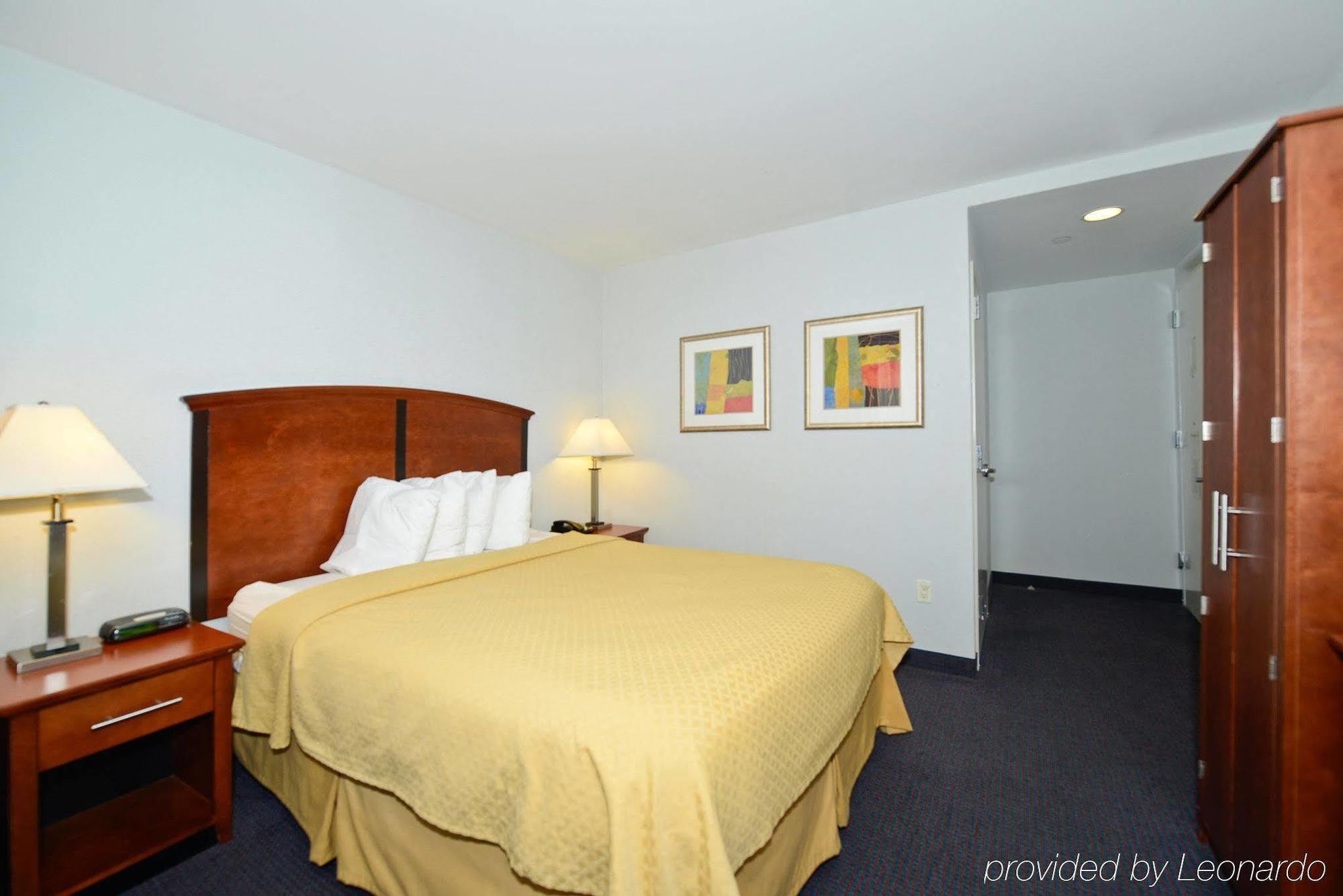 Lexington Inn New York City Room photo