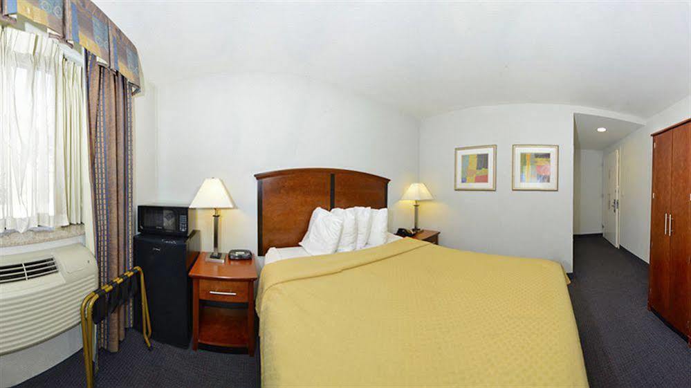Lexington Inn New York City Exterior photo